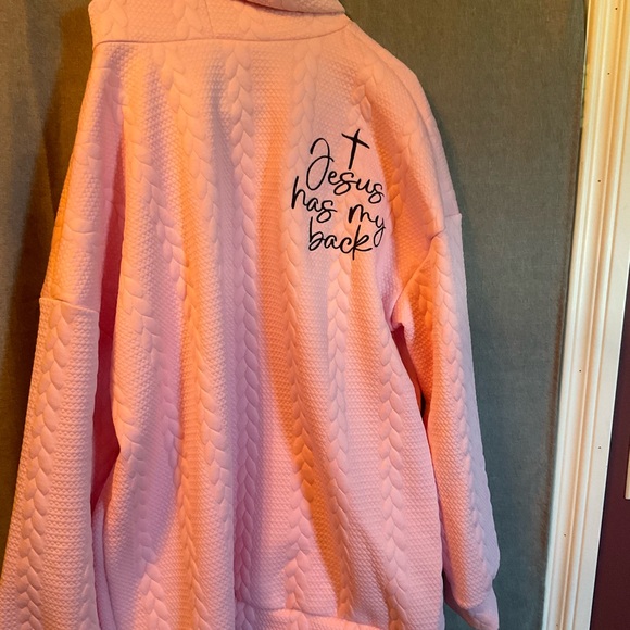Beautiful pink hoodie - Picture 3 of 3